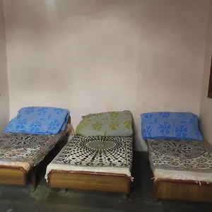 https://kumar-guest-house.shimlahotels.net